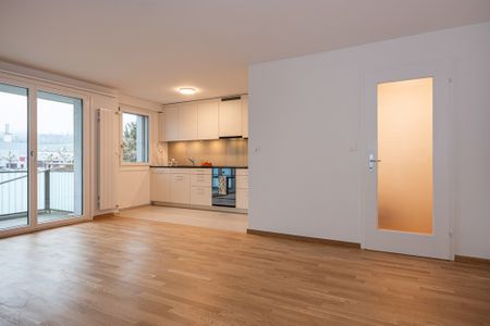 MODERNE WOHNUNG ZU VERMIETEN - ERSTE MONATSMIETE MIETZINSFREI - Photo 4