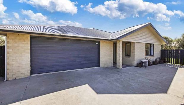 Greatly reduced power bills ! - Photo 1