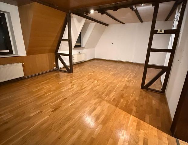 Großzügige 4/5-Zimmer-Wohnung in zentraler Lage von Gevelsberg - Photo 1