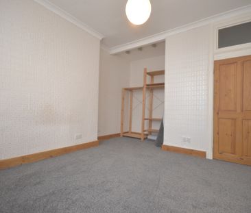 Sinclair Street - Photo 4