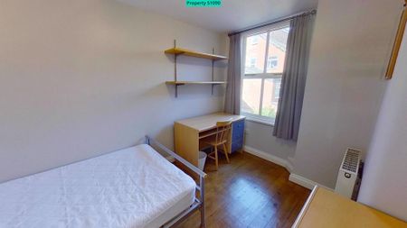 6 bedroom end of terrace house to rent - Photo 4