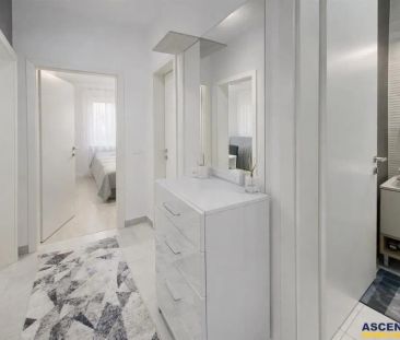 Apartament cu 2 camere de inchiriat in Tractorul, Brasov – confort, eleganta si parcare proprie.. - Photo 5