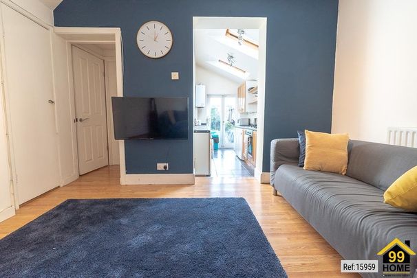 5 bed Terraced in Avenue Road , Southampton, SO14 6BB - Photo 1