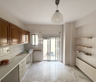 Τριώροφη πλήρως ανακαινισμένη μονοκατοικία με εκπληκτική θέα - Φωτογραφία 6