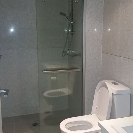 "Perfect Position" - Photo 4