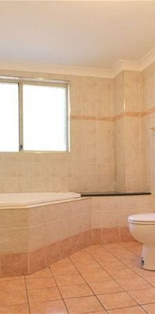 Three bedroom 2 bath 2 garage for rent . Close to all amenities. - Photo 1