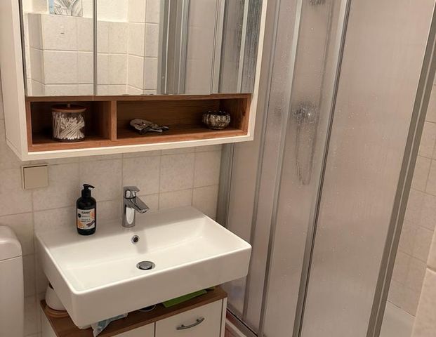 Tauschwohnung: 1 Zimmer gegen größer - Foto 1