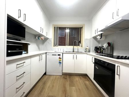 Updated&comma; Neat and Tidy 2-Bedroom Unit at Kogarah Station - Photo 4
