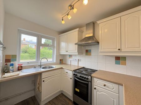 2 bedroom bungalow to rent - Photo 5