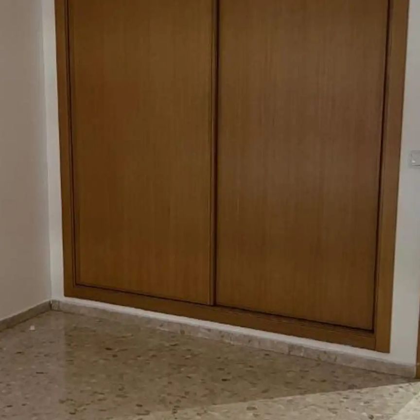 Piso de alquiler en Calle del Doce de Octubre, 14, Zona Centro - Photo 1