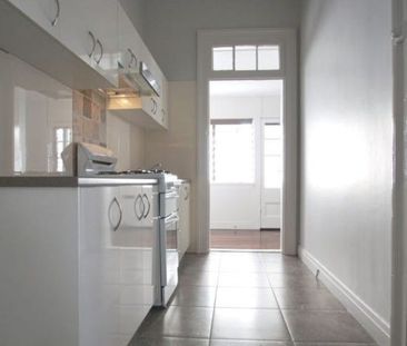 One Bedroom Unit in the Heart of Ipswich! - Photo 5