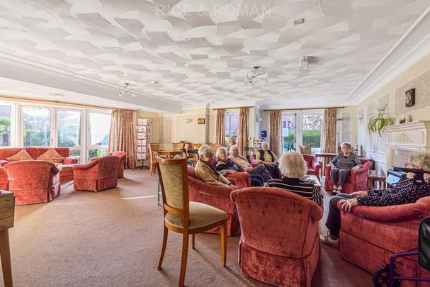 1 bedroom retirement property to rent - Photo 1