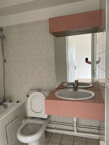 Location Appartement 1 pièce 29m² - Photo 3