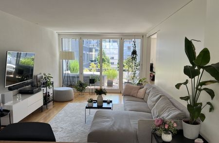 31/2 ZI-WOHNUNG À ZÜRICH - KREIS 8 SEEFELD/MÜHLEBACH, MEUBLÉ, TEMPORAIRE - Photo 2