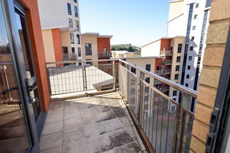 2 bed apartment to rent in Baltic Quay, Gateshead, NE8 - Photo 5