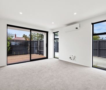 358 Hereford Street, Linwood - Photo 2