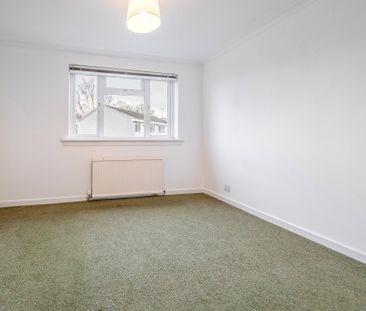 78 Woodfield Avenue - Photo 6