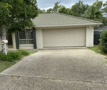 FAMILY HOME, CONVENIENT LOCATION - Photo 3