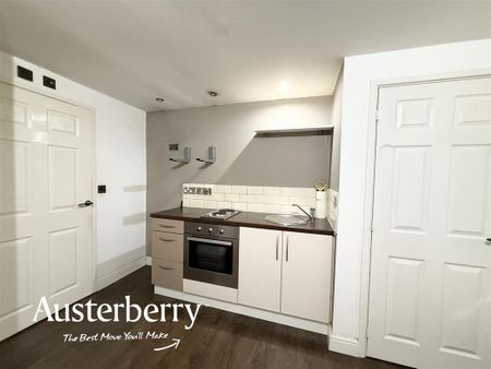 1 bedroom ground floor flat to rent - Photo 5