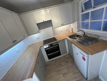56 Park Drive, Holywood, BT18 9LW - Photo 4