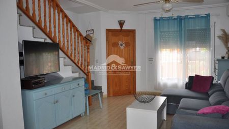 Beautiful 3 bedroom house in Aguamarina available for rent! - Photo 2