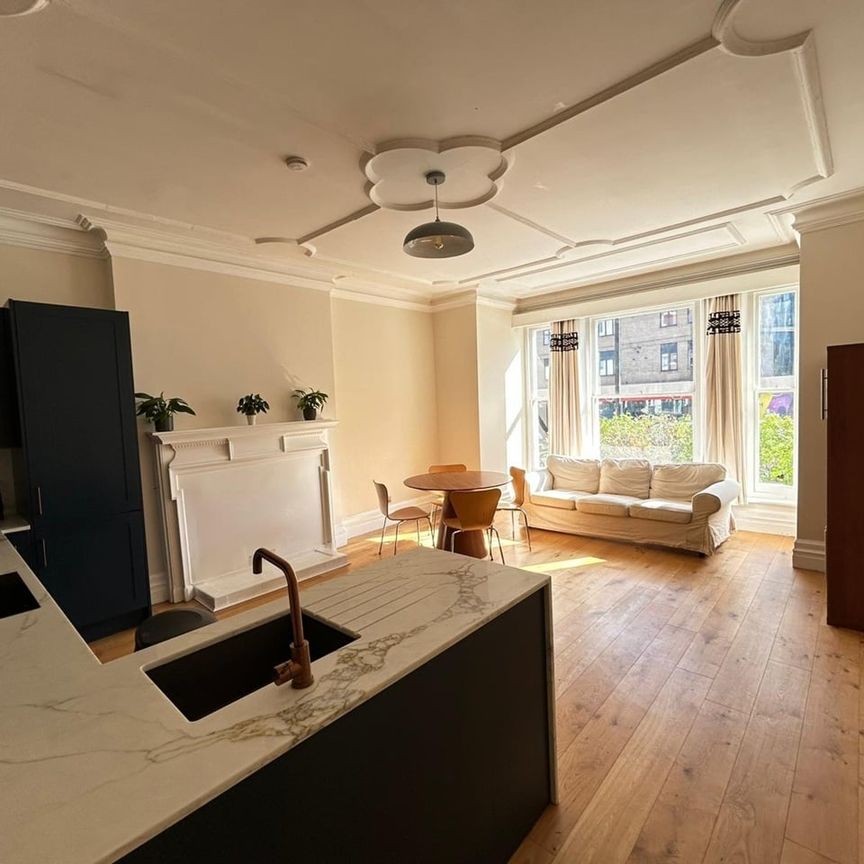 3 Bed Flat, Arkwright Mansions, NW3 - Photo 1