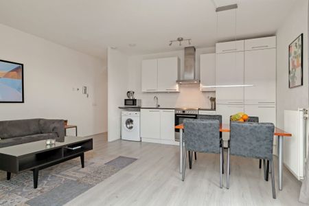 Teakhout | One Bedroom | Lift - Photo 5