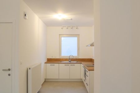 Zeer lichtrijke, ruime NIEUWBOUW woning met mooie buitenruime ZUID-WEST - Foto 3
