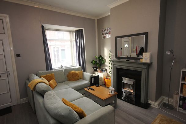 Wellington Street, Preston - Photo 1