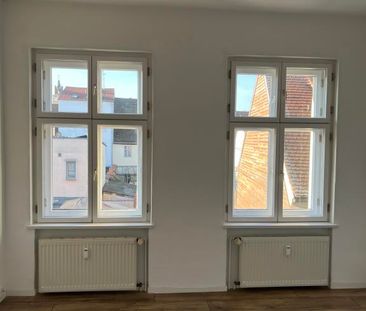 Im Herzen der Stadt: 3-Zimmer-Wohnung mit Badewanne - Photo 4