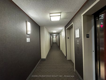 For Lease - 11 Oneida Crescent Unit# 1009, Richmond Hill, Ontario - Photo 5