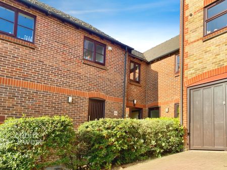 3 bedroom terraced house to rent - Photo 5