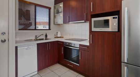 two-bedroom apartment - Photo 5