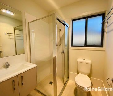 Granny Flat in Minto - Photo 4