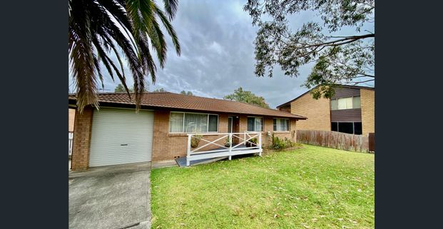 Charming Family Home - Photo 1