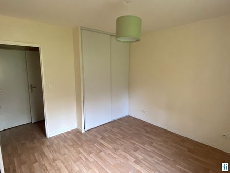 Location Appartement 2 pièces 46m² ROUEN 76000 - Photo 3