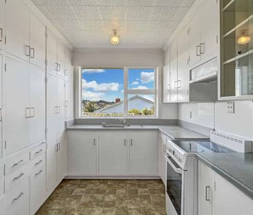 GORE - 3 BEDROOMS GARDENS INCLUDED - Photo 4