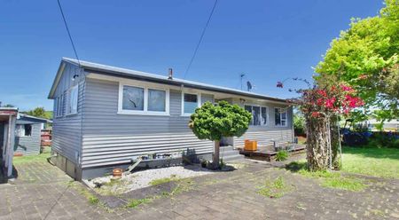 12 Olive Crescent, Papatoetoe - Photo 5