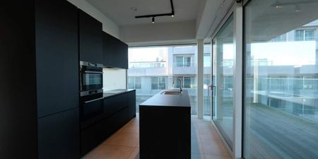 Appartement te huur in Antwerpen voor € 1.350 met 2 slaapkamers - Photo 3