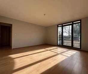 Location Appartement 2 pièces 57 m2 à Chartres - Photo 2