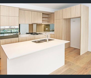 Modern Living in the Heart of Liverpool - Photo 3