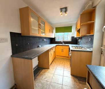 2 bedroom House To Let - Photo 5