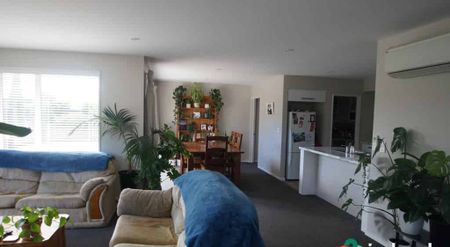 It's Got It All! Four Bedroom House - Photo 3