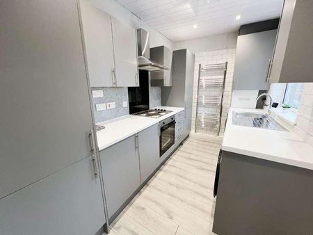 Durham Road, Spennymoor, DL16 - Photo 5