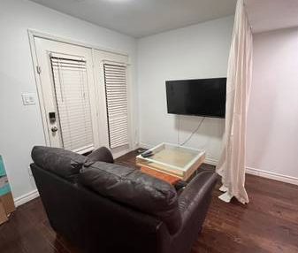 Cute First Floor Bachelor Unit (Not Basement) For Rent - Photo 3