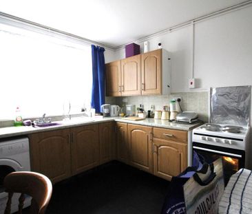1 bedroom ground floor flat to rent - Photo 1