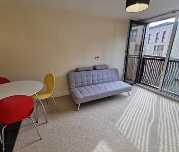 1 bedroom apartment to rent - Photo 2