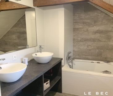 A Louer Longère meublée 4 chambres PLOEREN - Photo 2