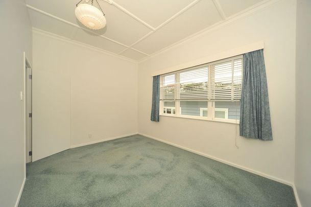 Sunny Wadestown Home - Photo 1