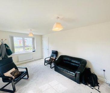 Room 1, Leamington Spa, CV33 - Photo 4